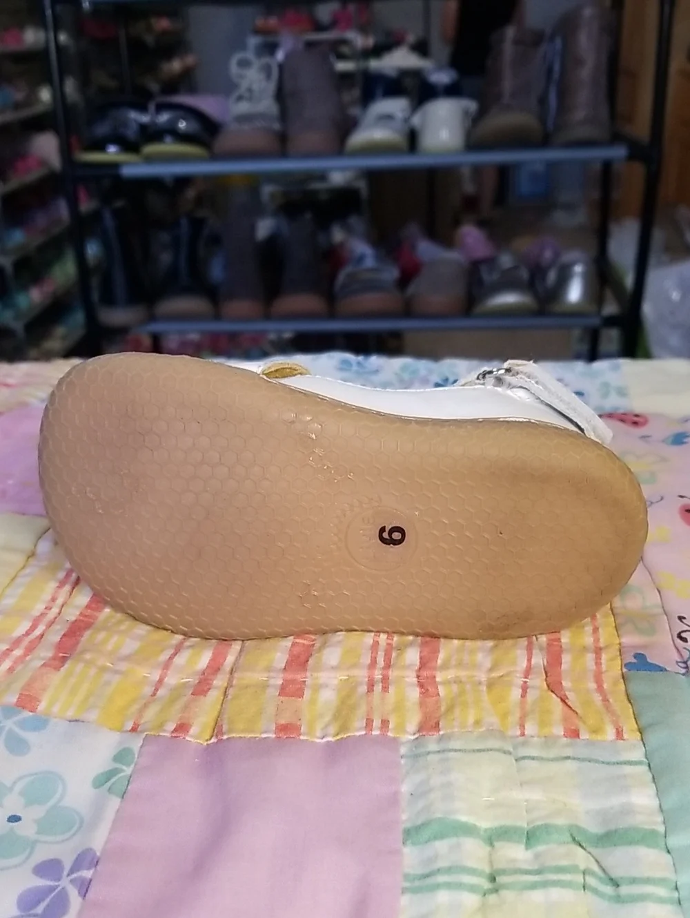 Livie & Luca White Leather Cross-Strap Girls' Walker Shoes Size 6 Luz